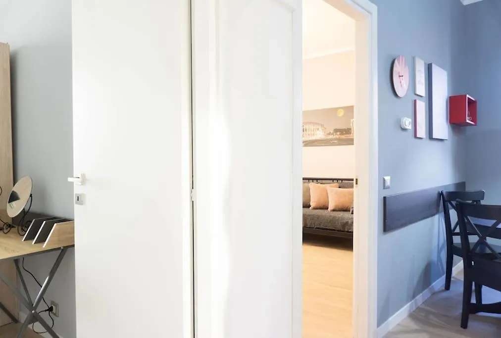Sweet And Modern Apartment In Tor Pignattara Rom