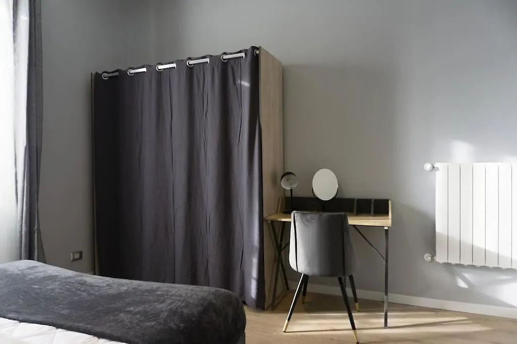 Sweet And Modern Apartment In Tor Pignattara Rom