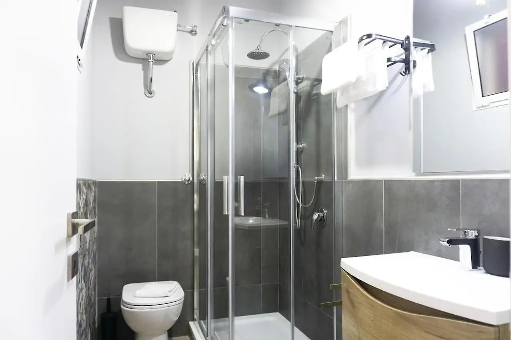 Sweet And Modern Apartment In Tor Pignattara Rome